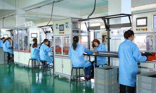 产业失衡下的择业困境 工厂高薪无人问津，宗庆后建言回归农业